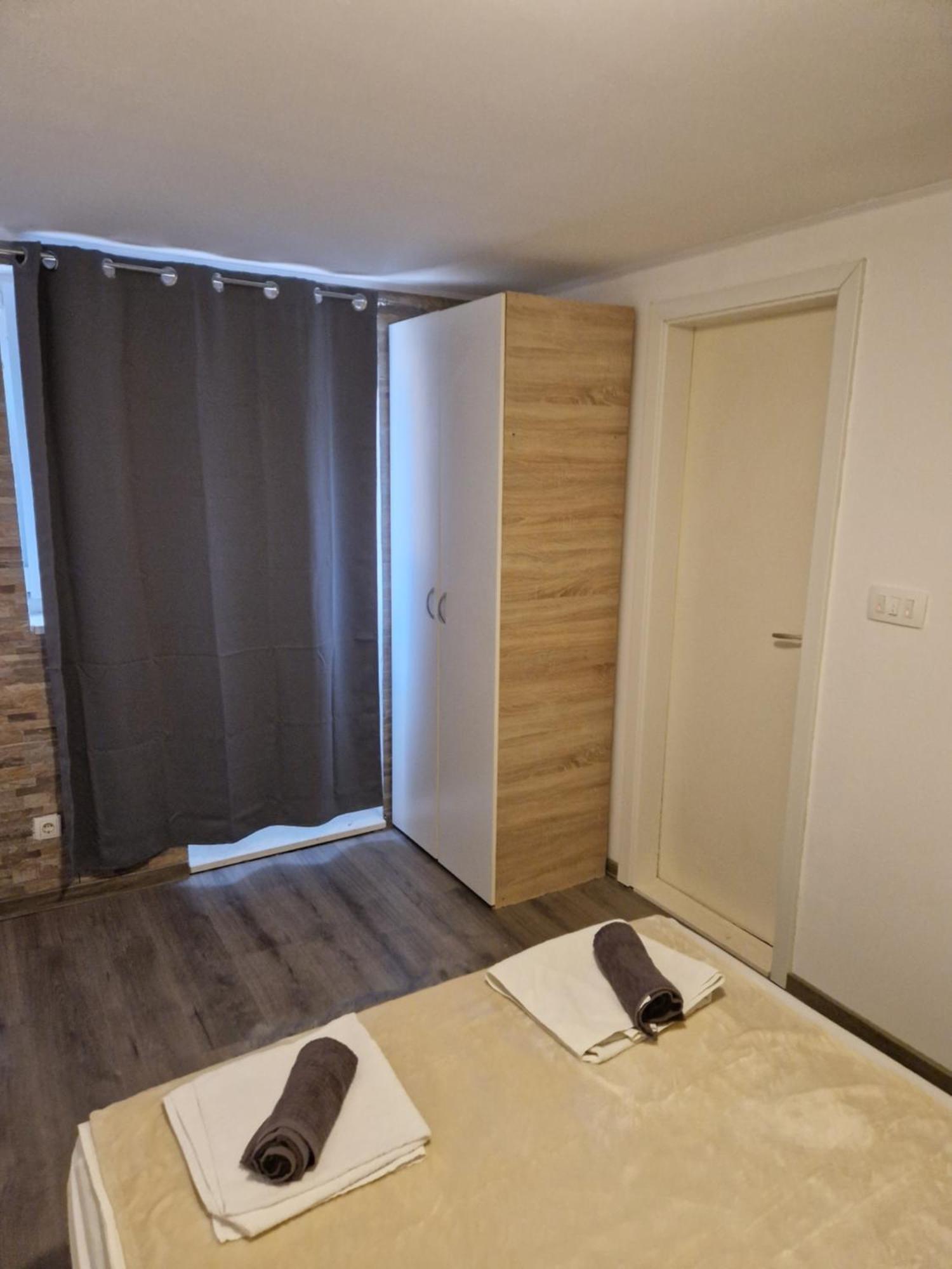 Apartments Vukman Trogir Luaran gambar