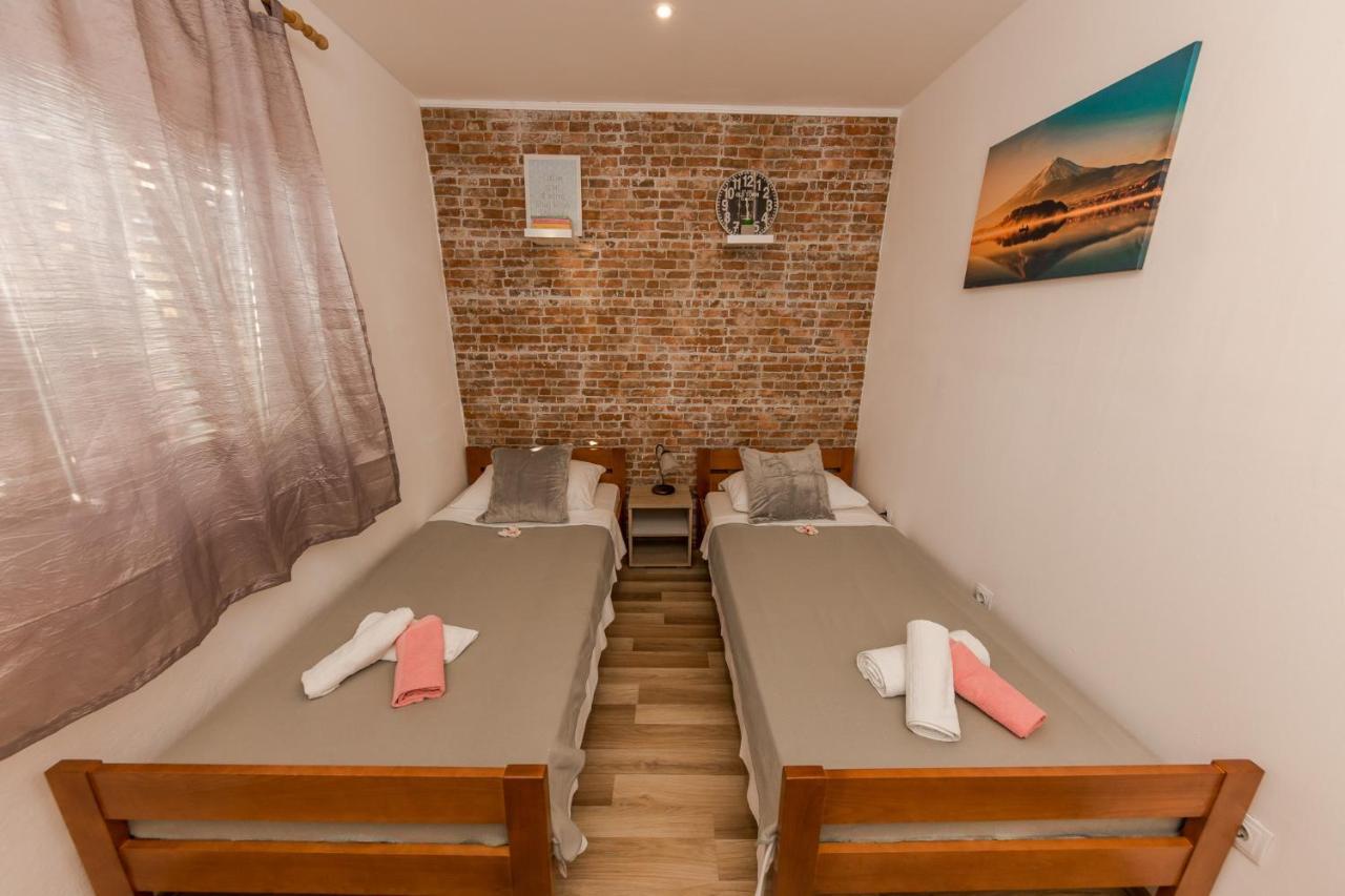 Apartments Vukman Trogir Luaran gambar