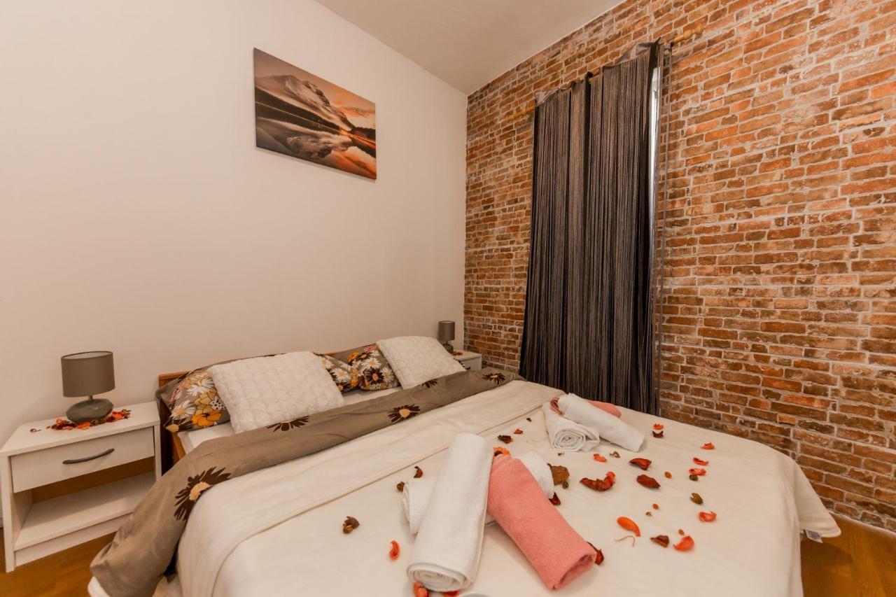 Apartments Vukman Trogir Luaran gambar