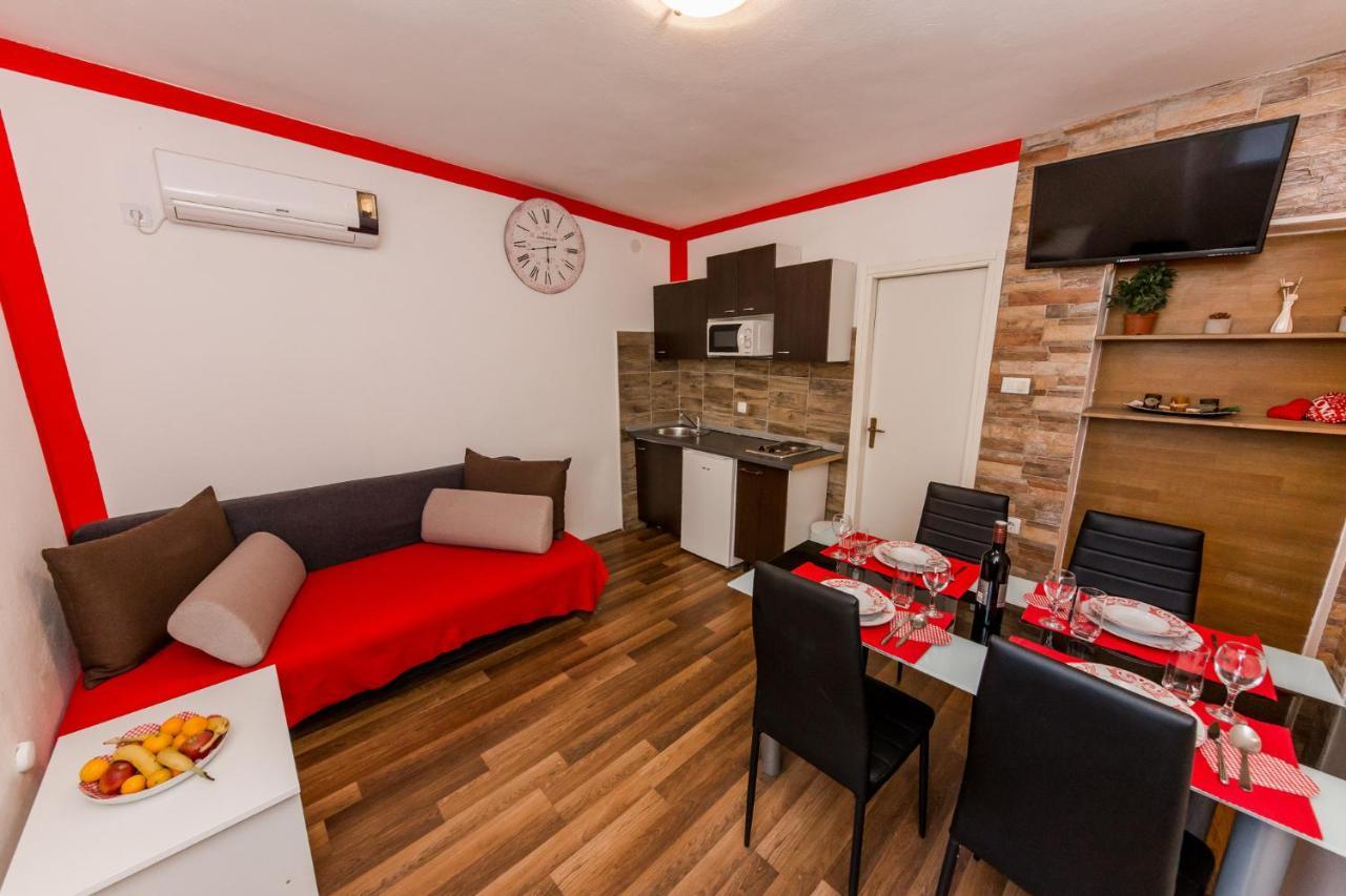 Apartments Vukman Trogir Luaran gambar