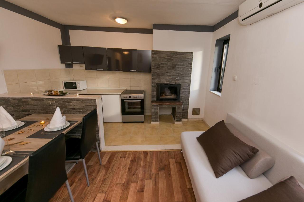 Apartments Vukman Trogir Luaran gambar