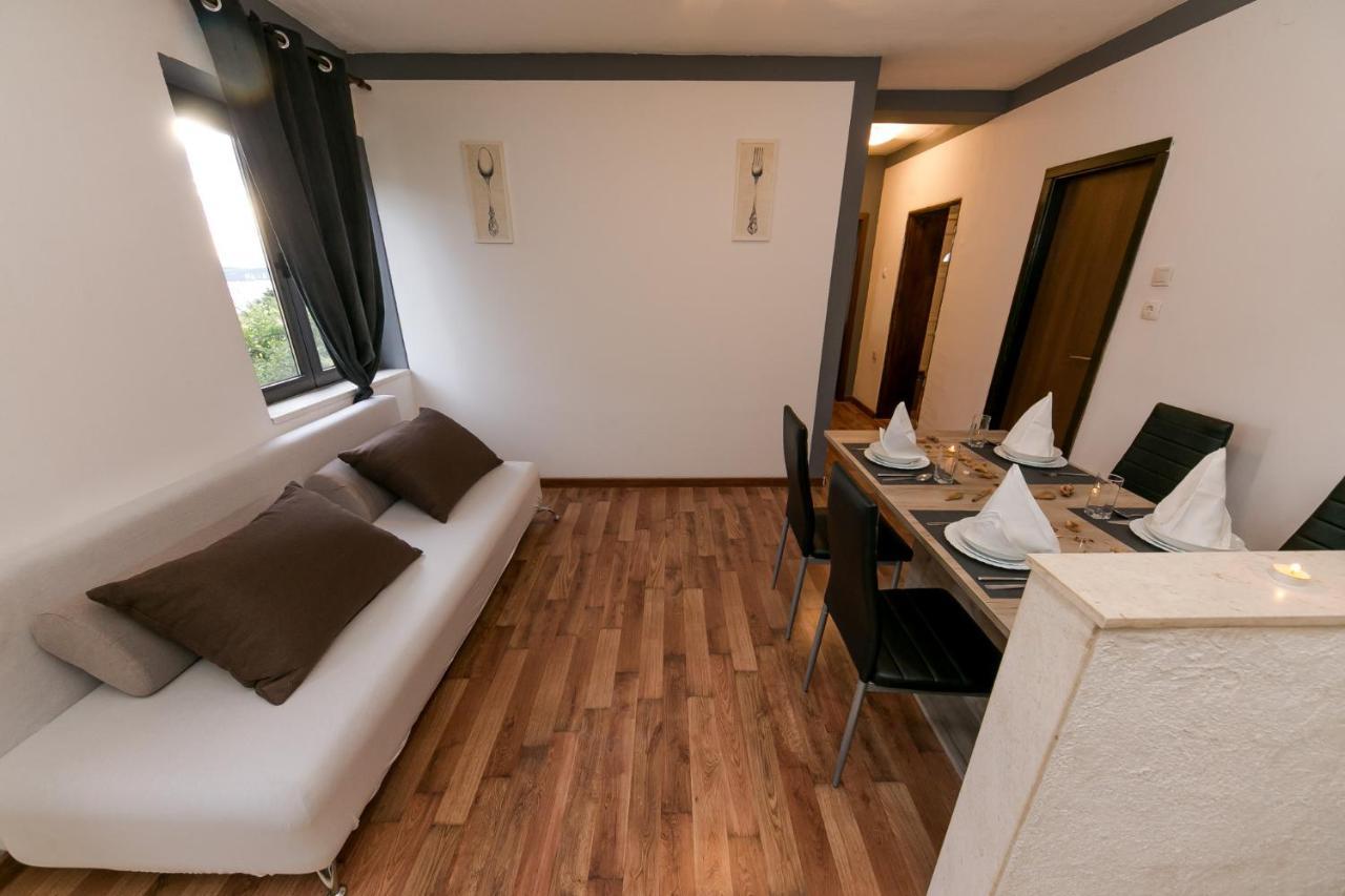 Apartments Vukman Trogir Luaran gambar