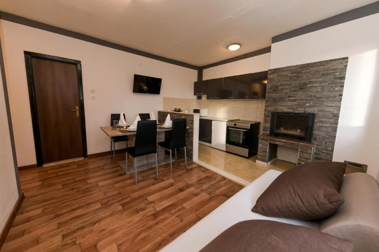 Apartments Vukman Trogir Luaran gambar